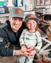 Load image into Gallery viewer, BEST DAD EVER + BEST KID EVER Matching Father & Son or Daughter SnapBack Hats.