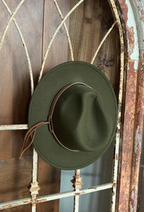 Adult Flat Brim Felt Hat - Fox + Fawn Designs