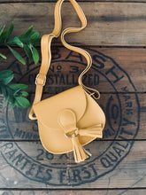 Load image into Gallery viewer, Kids Tassel Purse - Fox + Fawn Designs
